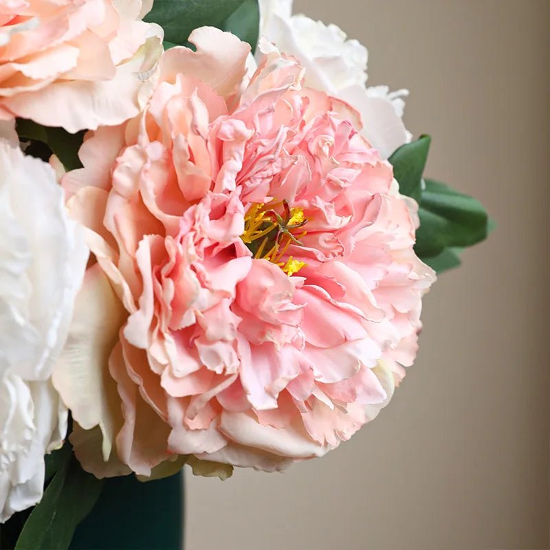 Bouquet de Pivoines Artificielles en Soie pour Mariage - Fleurs Décoratives 16cm - UniqNoces
