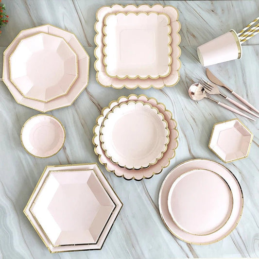 Articles de Fête Mariage en Rose Doré : Vaisselle Jetable et Décorations - UniqNoces